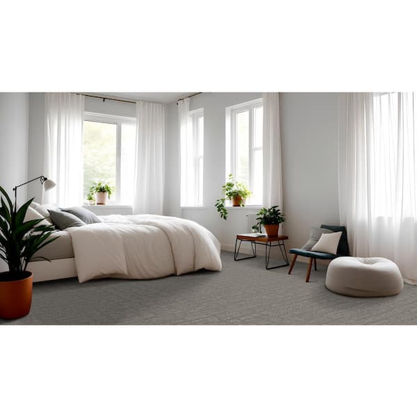 Zinnia Pewter Gray 42 oz. SD High Performance Polyester Pattern Installed Carpet