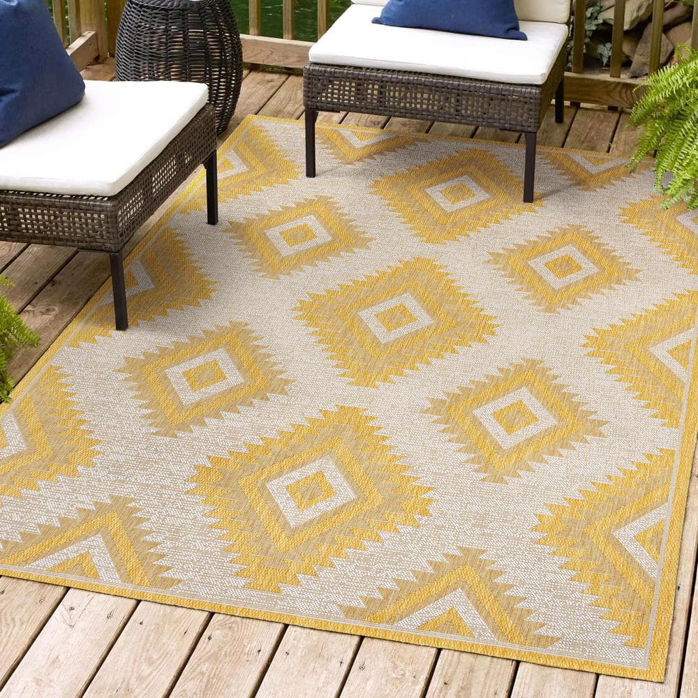 JONATHAN Y Lior Geometric Moroccan Diamond Yellow/Cream 5 ft. x 8 ft. Indoor/Outdoor Area Rug