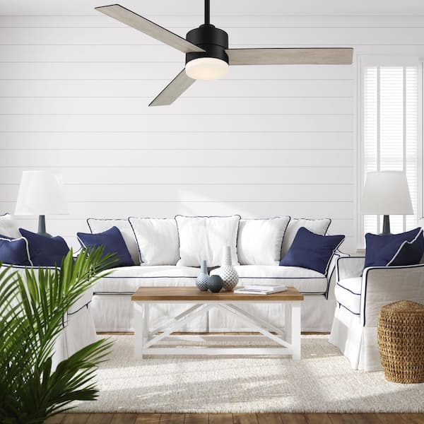 Hampton Bay Madison 52 in. Indoor Matte Black Ceiling Fan with Adjustable White Integrated LED with Remote Included