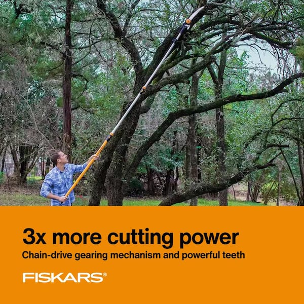 Fiskars 1.25 in. Cut Capacity Steel Titanium Coated Cutting Blade 15 in.  Fiberglass/Alum Pole Chain Drive 16 ft. Tree Pruner 394732-1003 - The Home  Depot