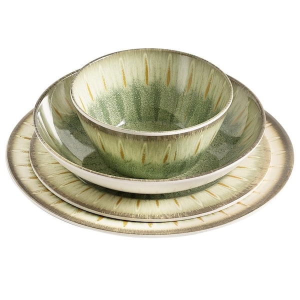 16-Piece Green Melamine Dinnerware Set (Service for 4), Unbreakable Kitchen Plastic Plates and Bowls set, BPA Free