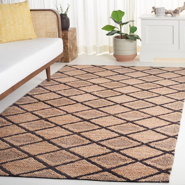 Natural Fiber 5 ft. x 8 ft. Natural/Black Geometric Diamond Area Rug