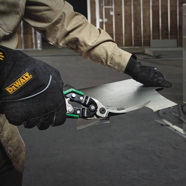 DeWalt Ergo Aviation Snips – Center Cut, Forged Steel, DWHT14675