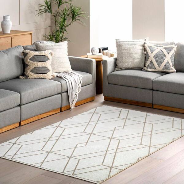 nuLOOM Sinclair Beige 7 ft. 10 in. x 10 ft. Lattice Reversible Machine Washable Area Rug Area Rug