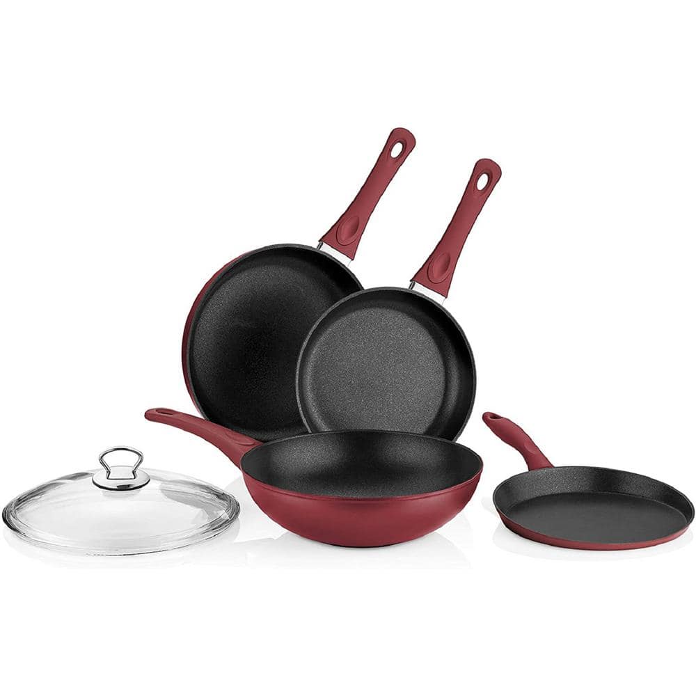 CONTEXT 225 Piece Titanium Coated Aluminum Non Stick Frying Pan Set in Red  CTSETFRY225TRD