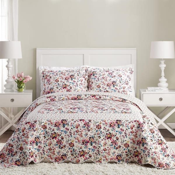 Vera Bradley Indiana Rose Pink King Cotton Bedspread
