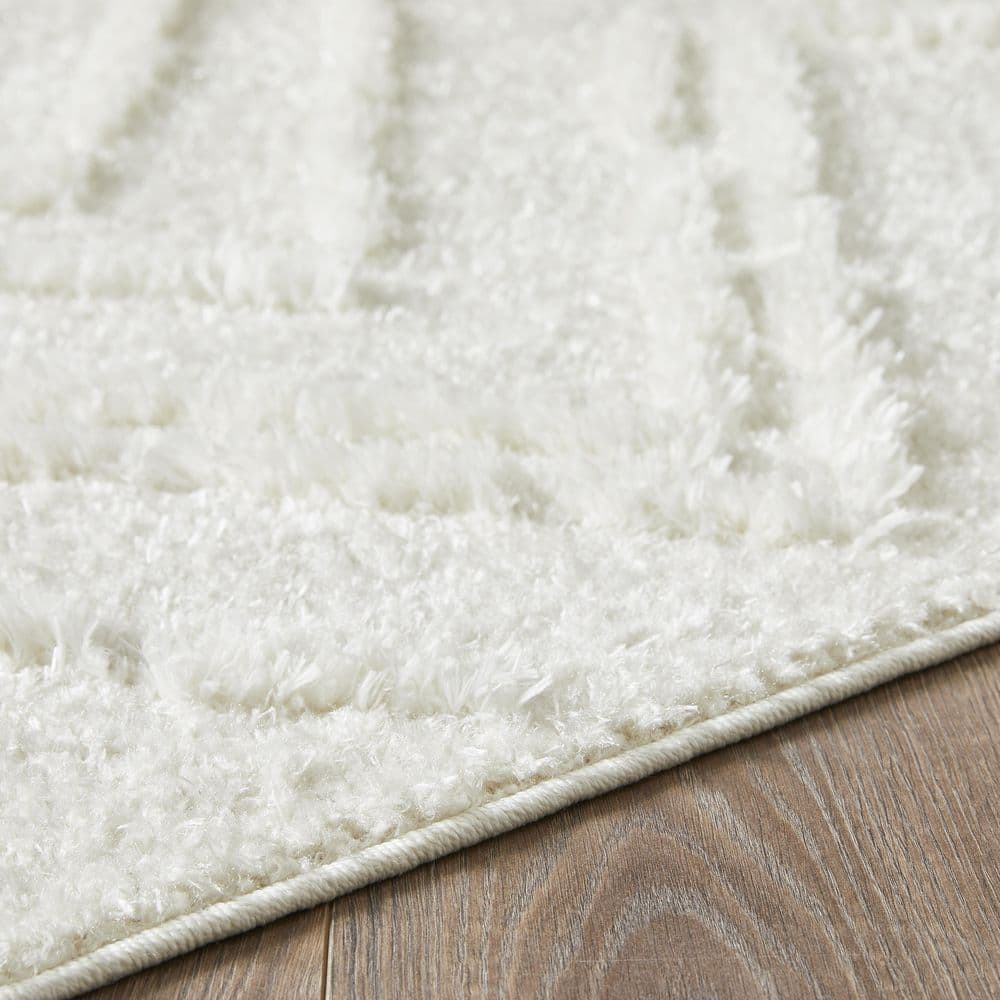 Cream 9' x 12' Stain-Resistant Synthetic Area Rug