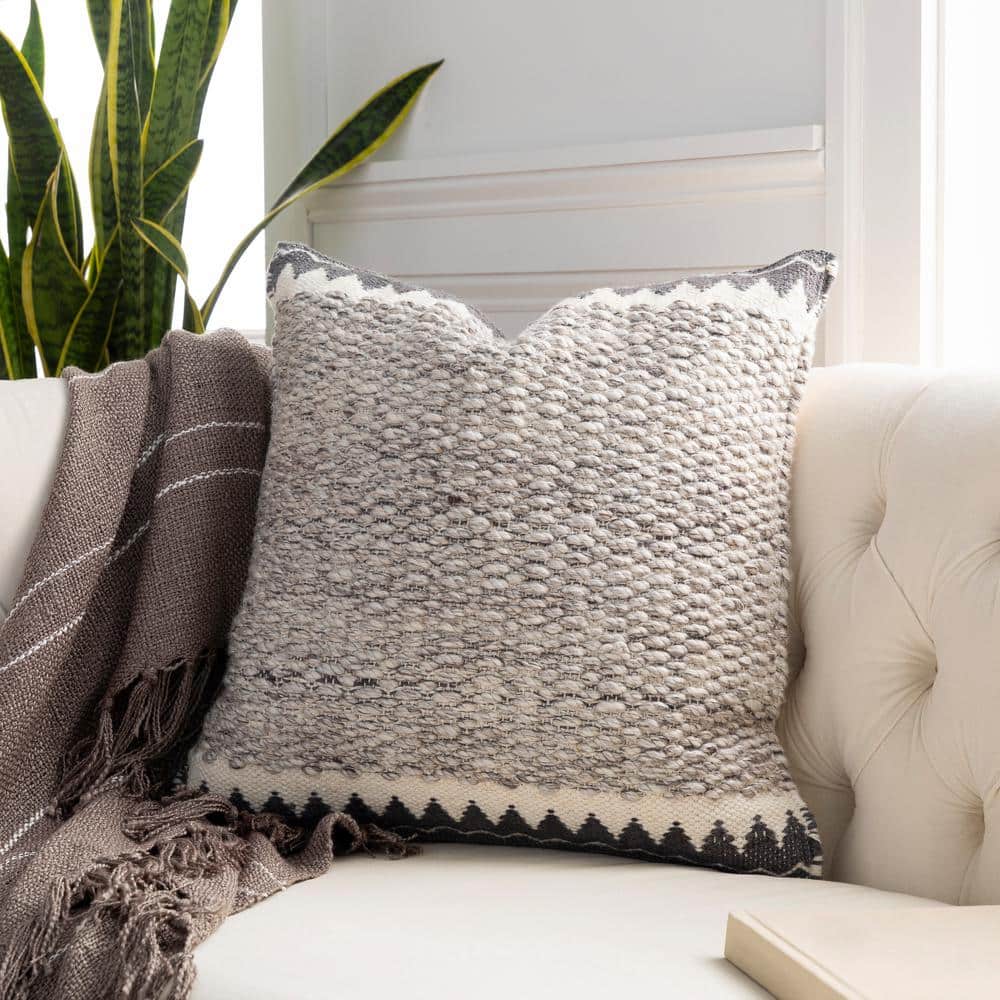 From Zero to Pro: How to Decorate with Throw Pillows - Inspiration, by  Nourison Home