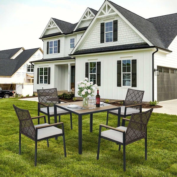 geen and brown patio cushion and umbrella ZHZHZ Green Stripe with Push Button Tilt,Beach Umbrella with Fringe,Waterproof Large Garden Parasol with Wooden Pole : Patio, Lawn & Garden Add structured comfort and reliable support to your outdoor seating with this deep seat cushion designed for lounge applications Miscool Avex Dark Brown 5-Piece