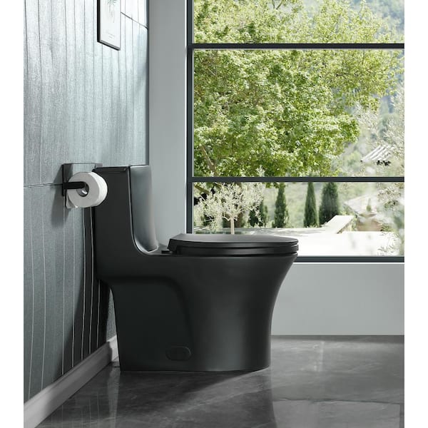 https://images.thdstatic.com/productImages/47469b50-bf30-46e0-83a5-135410ae3dbb/svn/matt-black-abruzzo-one-piece-toilets-23t02-mb-e1_600.jpg