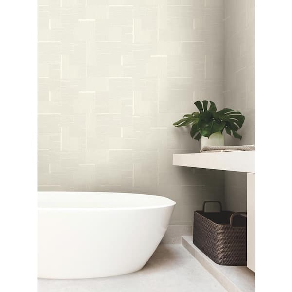 Ivory Contour Metallic Non-pasted Non-Woven Paper Wallpaper