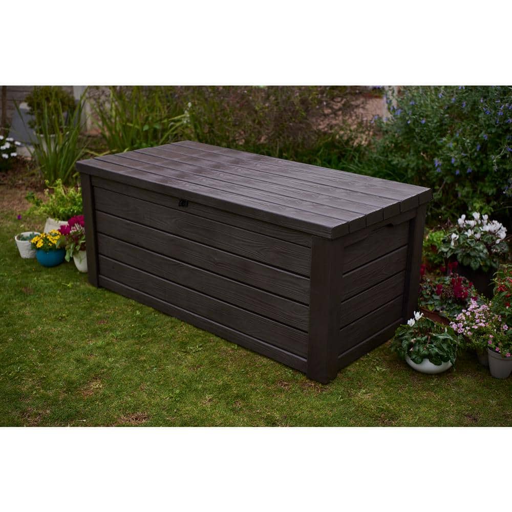 Eastwood Brown 150 Gallon Lockable Resin Deck Box