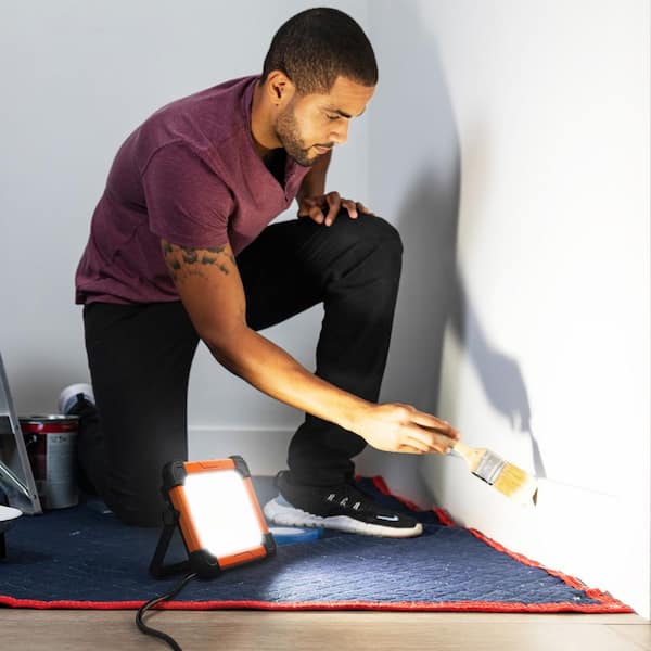 BLACK+DECKER 2,000 Lumens AC Plug-in LED Panel Work Light with