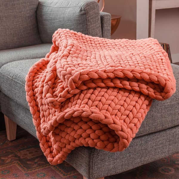 DONNA SHARP Chunky Knitted Coral Acrylic Throw Blanket 70011 - The Home  Depot