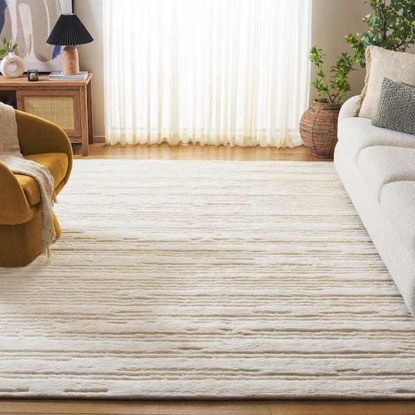 Manhattan 8 ft. x 10 ft. Ivory Solid Color Area Rug