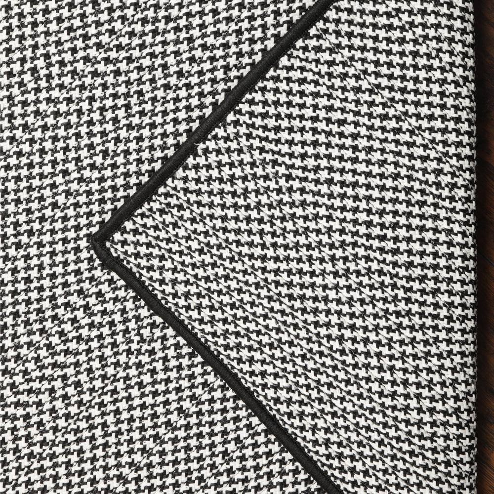 Black and White Synthetic Braided Square Rug, 4 ft