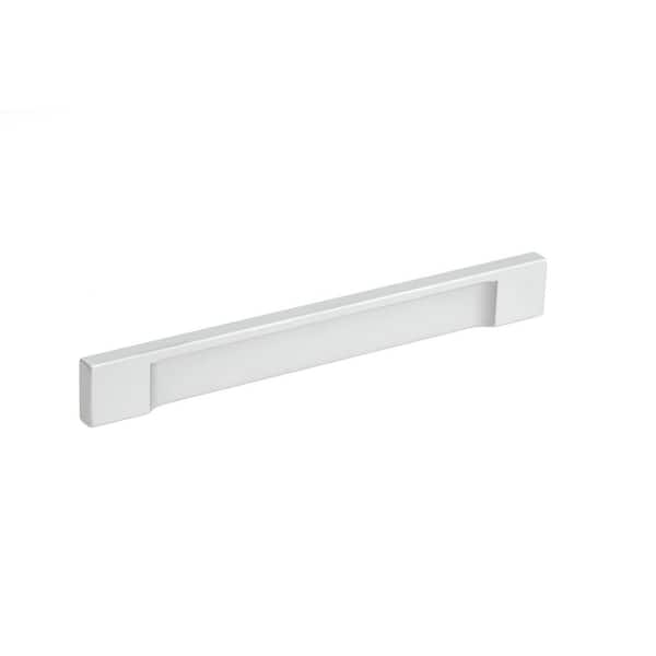 Richelieu Hardware Viareggio Collection 6 5/16 in. (160 mm) Aluminum Modern Cabinet Finger Pull