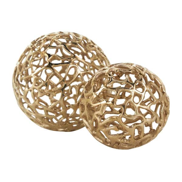 Litton Lane Gold Aluminum Decorative Ball Orbs and Vase Filler with Open Lattice Work (2- Pack)
