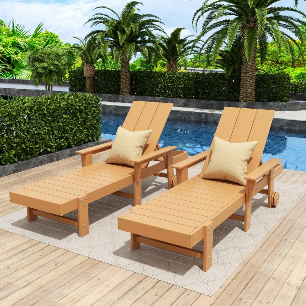 Teak Beige Plastic Outdoor Chaise Lounge Set with Arms and Wheels