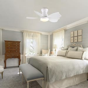 30 in. LED Indoor White Flush Mount Ceiling Fan with Remote, Reversible DC Motor, Dimmable Light, 6 Speeds, 5 Blades
