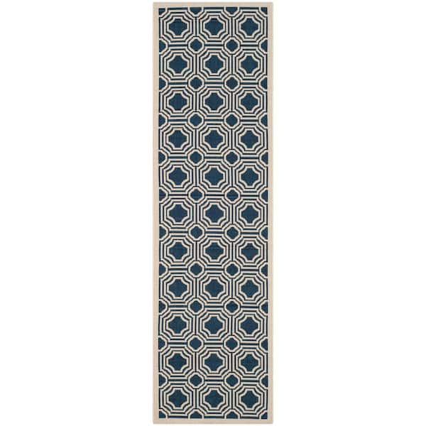 SAFAVIEH Courtyard Navy/Beige 2 ft. x 8 ft. Border Indoor/Outdoor Patio  Runner Rug