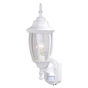 Rogers Park Aluminum 6.25 in. W 1-Light White Motion Sensor Dusk to Dawn Outdoor Wall Lantern Clear Glass