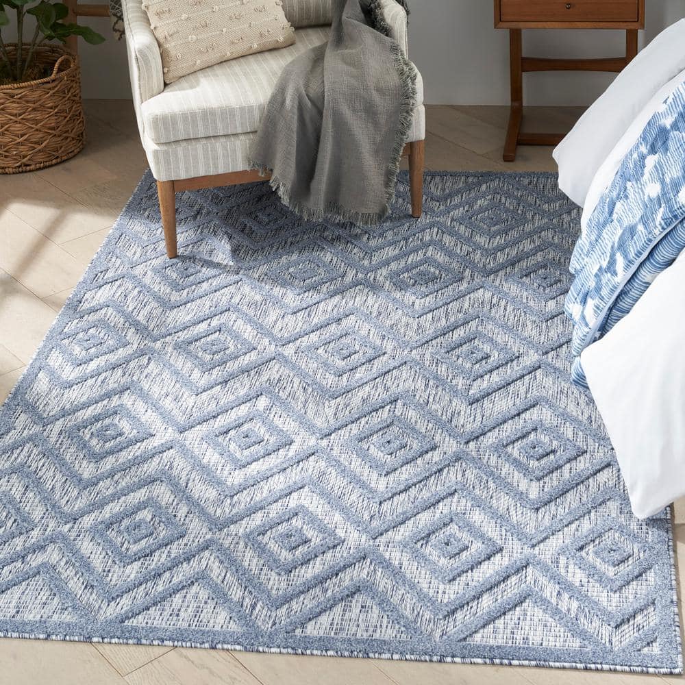 Denim Blue Diamond 5' x 7' Easy-Care Synthetic Rectangular Rug