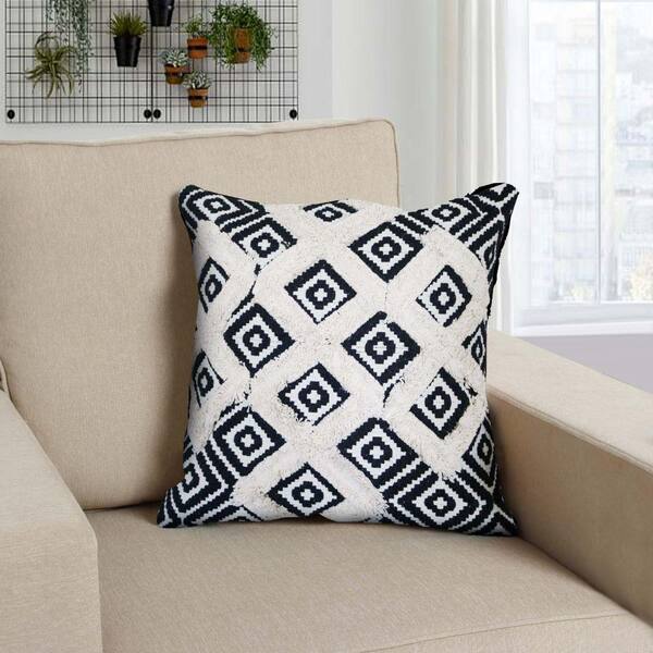 The Urban Port 18 x 18 Square Accent Pillows, Geometric Pattern