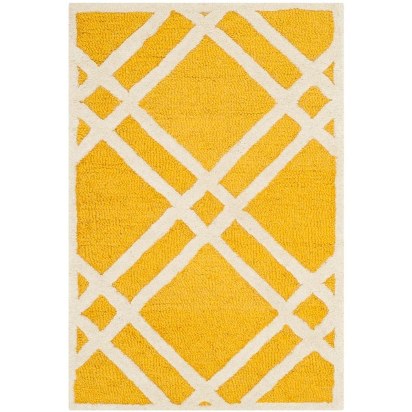 SAFAVIEH Cambridge Gold/Ivory 3 ft. x 5 ft. Geometric Interlace Diamonds Area Rug