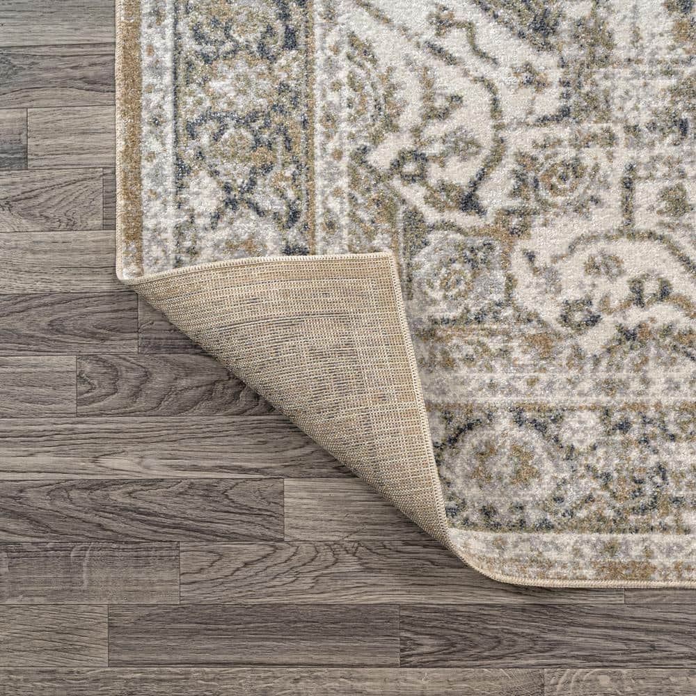 Keesha Green and Cream Medallion Washable Synthetic Area Rug 3' x 5'