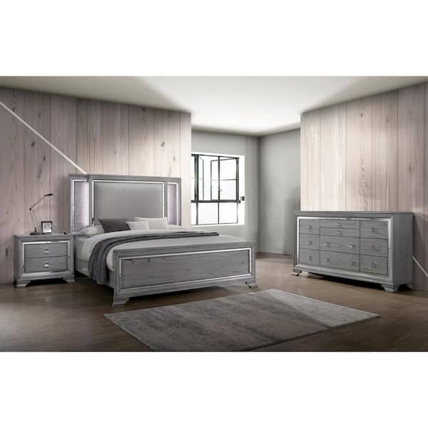 Tannon 3-Piece Light Gray Queen Wood Bedroom Set, Bed, Nightstand and Dresser