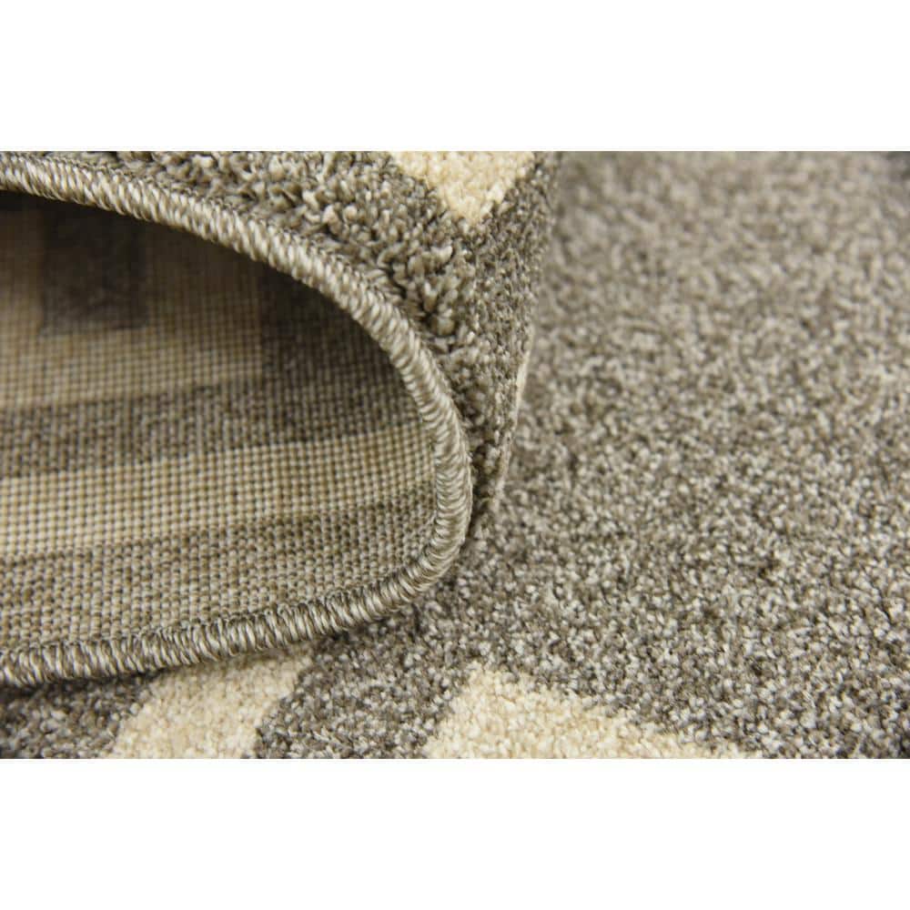 Gray Geometric Synthetic 5' x 8' Area Rug
