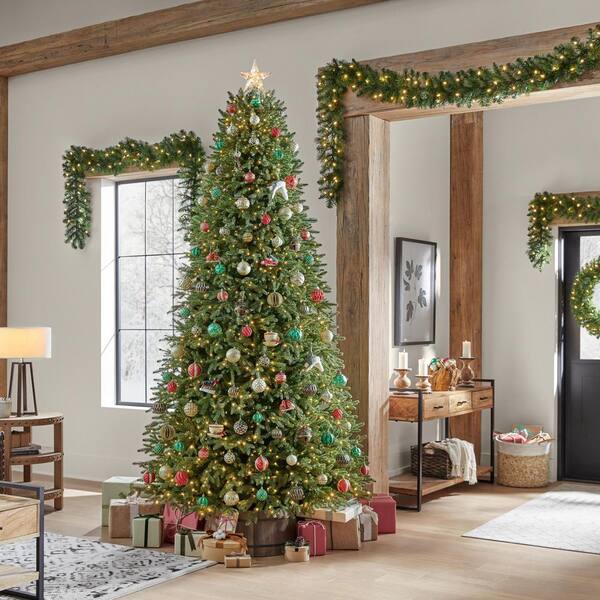 Home Accents Holiday 9 ft. Pre-Lit LED Wesley Pine Artificial Christmas Tree  with 650 Color Changing Mini Lights 23PG90078 - The Home Depot