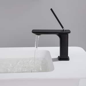 Single-Handle Single Hole Bathroom Faucet in Matte Black