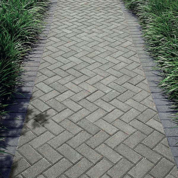 Holland 7.87 in. L x 3.94 in. W x 2.36 in. H Granite Concrete Paver (480 pcs/103 Sq Ft/pallet)