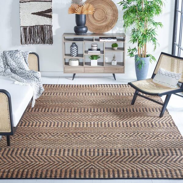 https://images.thdstatic.com/productImages/481b6d53-fbf2-43f7-9f5f-c53e23ace837/svn/natural-black-safavieh-area-rugs-klm456a-8-e1_600.jpg