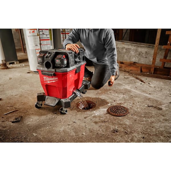 Milwaukee M18 9 Gal. Wet/Dry Vacuum Tank 0912-20 - The Home Depot