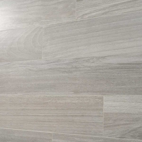 Ivy Hill Tile Provence Gray 3.88 in. x 0.39 in. Limestone