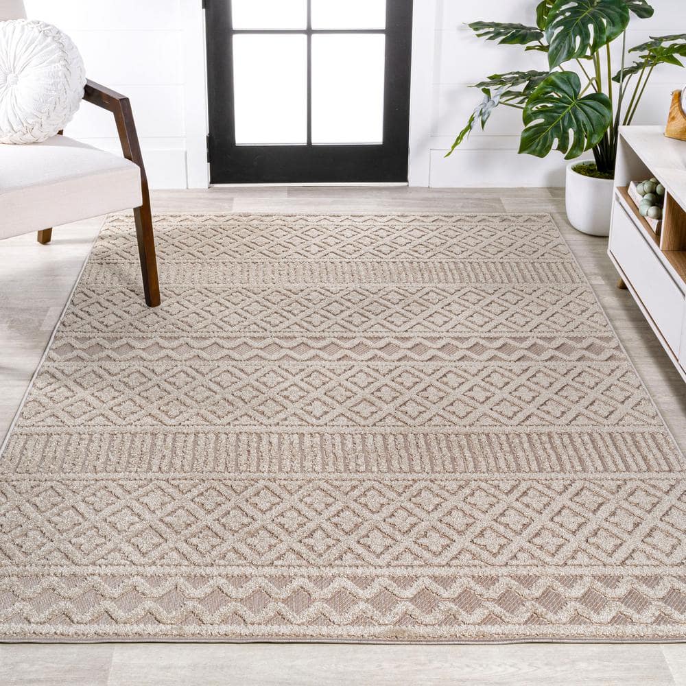 Beige and Gray Geometric Synthetic Indoor/Outdoor Area Rug