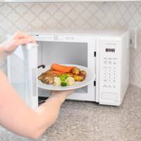 20.4 in. 1.3 Cu. Ft. Countertop Microwave in White with Genius Cooking Sensor