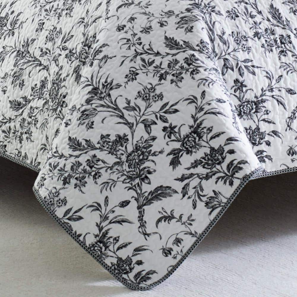 Amberley Black and White Cotton Reversible King Quilt Set