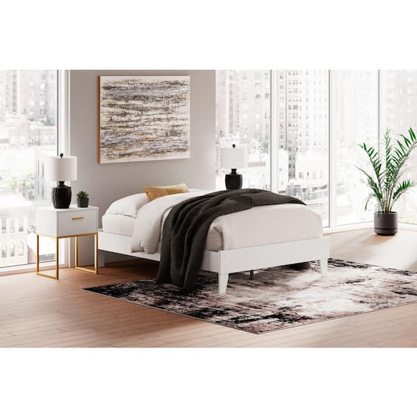 Signature DESIGN BY ASHLEY Socalle White Wood Frame Full Platform Bed