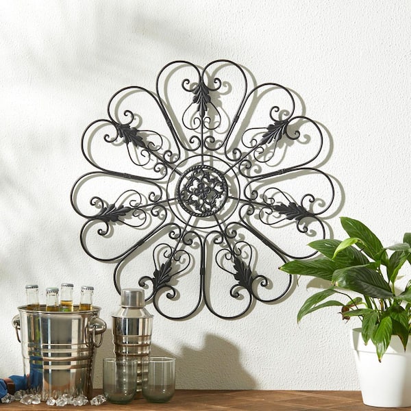 23.75 in. H Traditional Iron Scroll Wall Decor