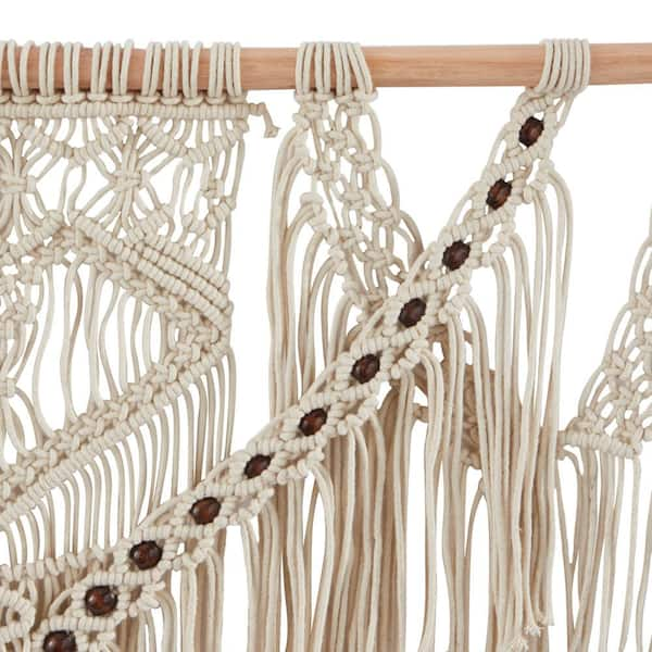 Litton Lane Cotton Gray Handmade Intricately Weaved Macrame Wall Decor with  Beaded Fringe Tassels 042909 - The Home Depot