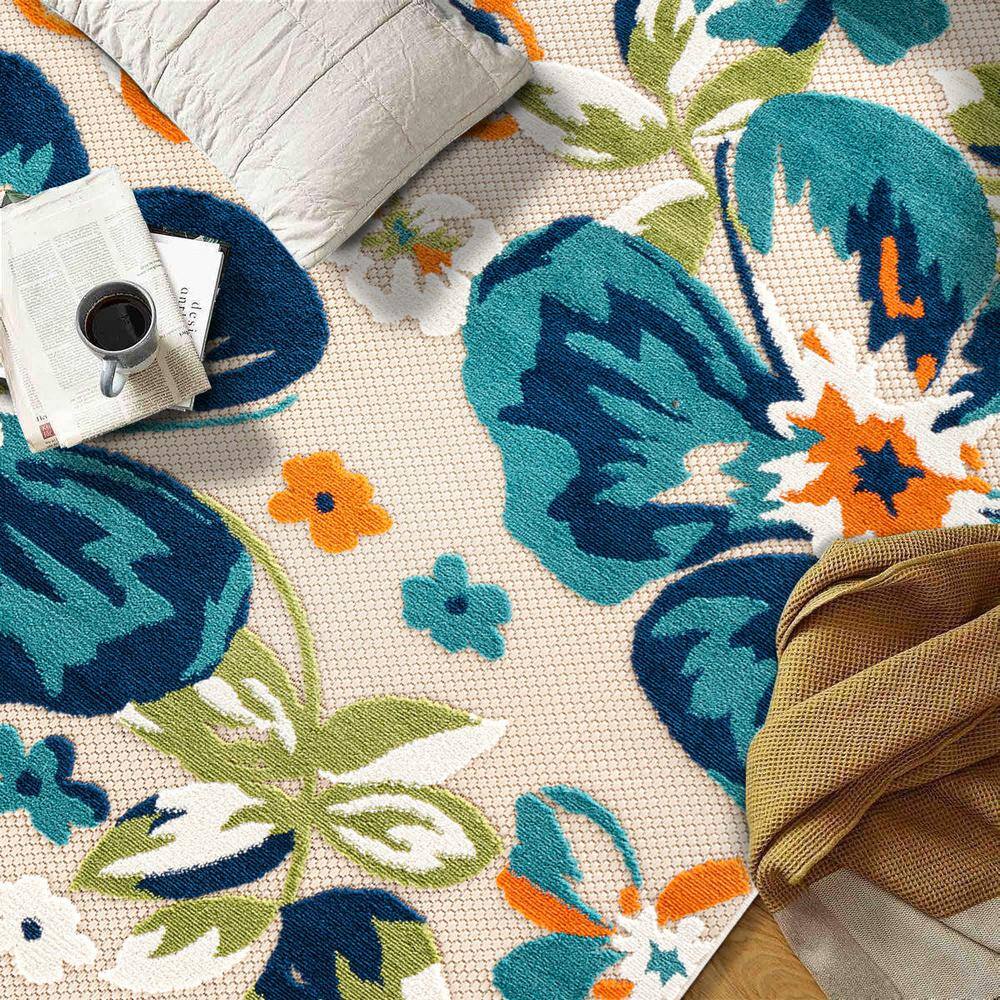 Bergamo Multi-Color Floral Synthetic Indoor/Outdoor Area Rug