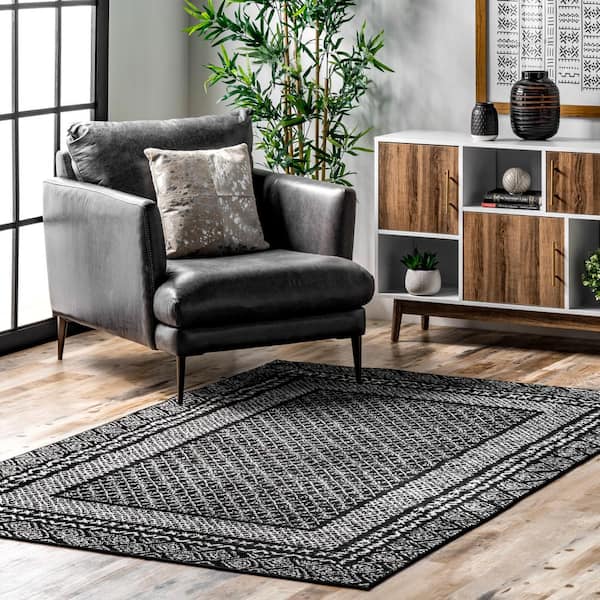 Arabella Contemporary Bordered Black 4 ft. x 6 ft. Indoor Area Rug