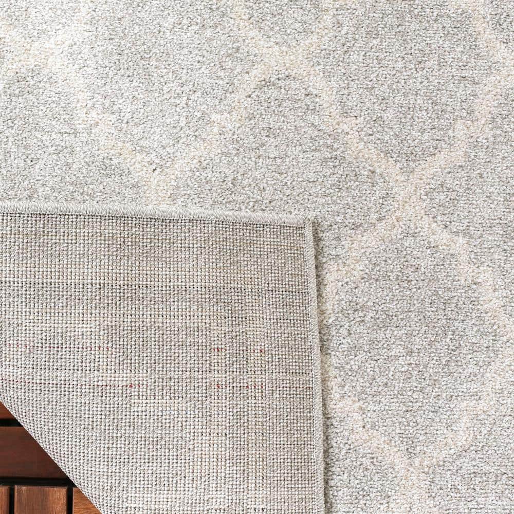 Gray Geometric 8' x 10' Synthetic Area Rug