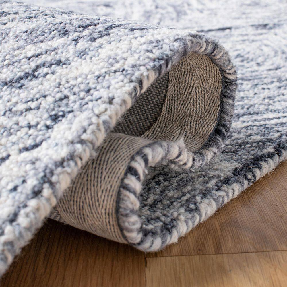 Silver Grey Hand-Tufted Wool Ikat Area Rug 3' x 5'