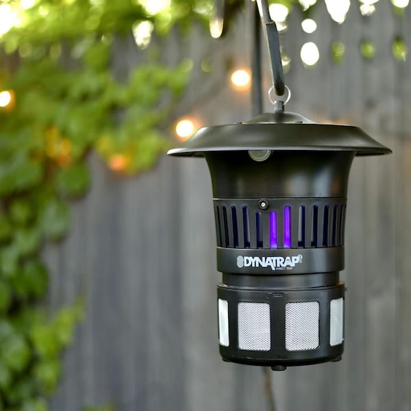 Dynatrap DT1100 Flying Biting & Mosquito Insect Trap 1/2 Acre Coverage