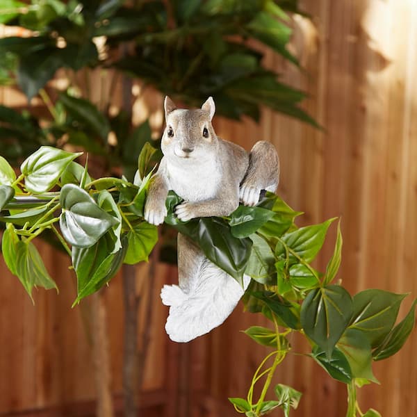 climbing squirrel tree decor